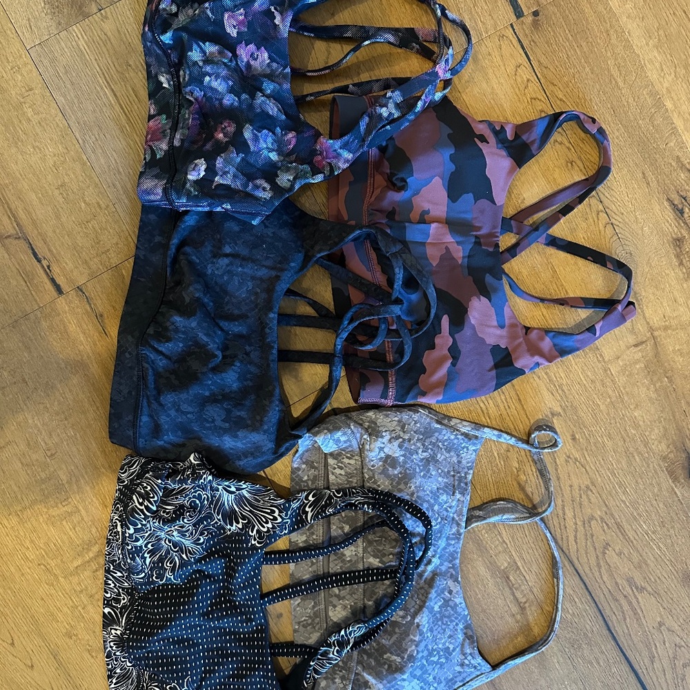 Lululemon sports bras